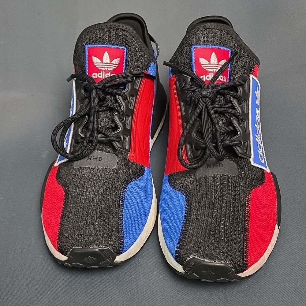 Size 8.5 - adidas NMD_R1 V2 Logo Patch - Team Power Red - Picture 2 of 9